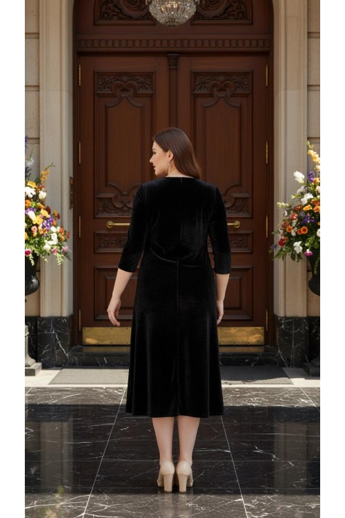 Nidya Moda Büyük Beden Kadın Siyah Yaka Taş İşli Kadife Abiye Elbise-4072AS Nidya Moda Büyük Beden Kadın Siyah Yaka Taş İşli Kadife Abiye Elbise-4072AS