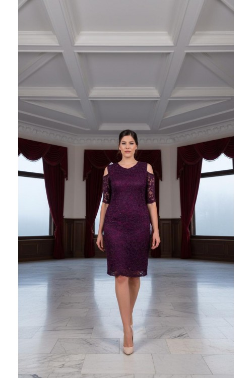 Nidya Moda  Büyük Beden Kadın Mürdüm Omzu Pencereli Dantel Abiye Elbise-4146M