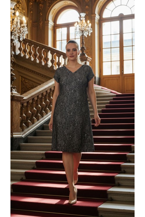 Nidya Moda Büyük Beden Kadın Siyah Simli Kaplama Dantel V Yaka Vako Abiye Elbise-4035LS